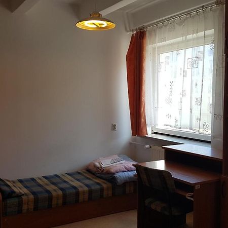 Dom Studencki Nr 11 Gdansk Brzezno Albergue Exterior foto