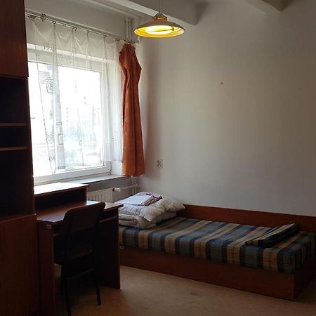 Dom Studencki Nr 11 Gdansk Brzezno Albergue Exterior foto
