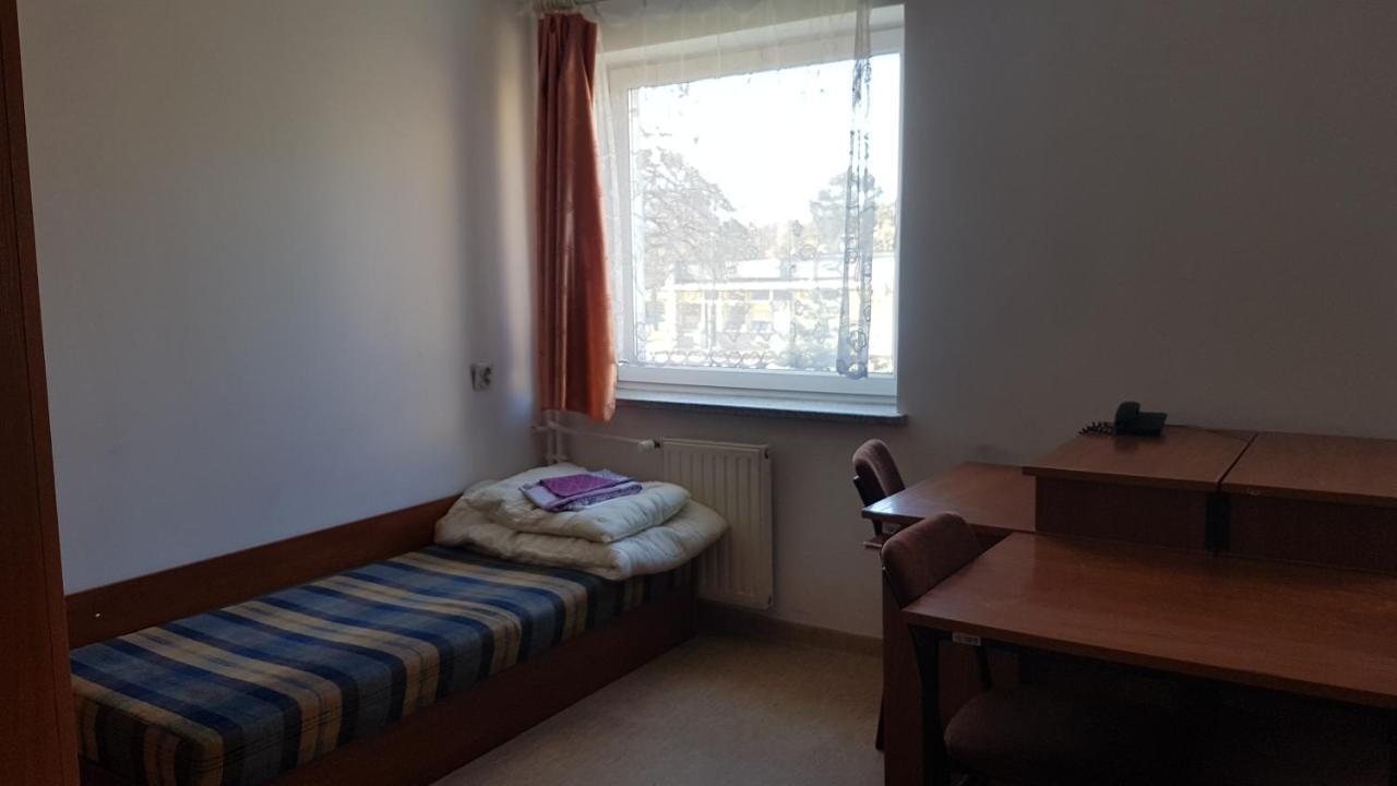 Dom Studencki Nr 11 Gdansk Brzezno Albergue Exterior foto