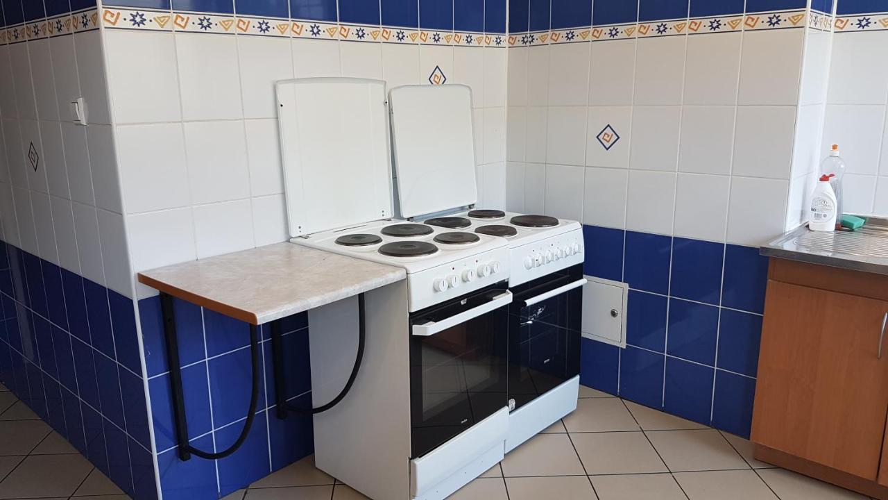 Dom Studencki Nr 11 Gdansk Brzezno Albergue Exterior foto
